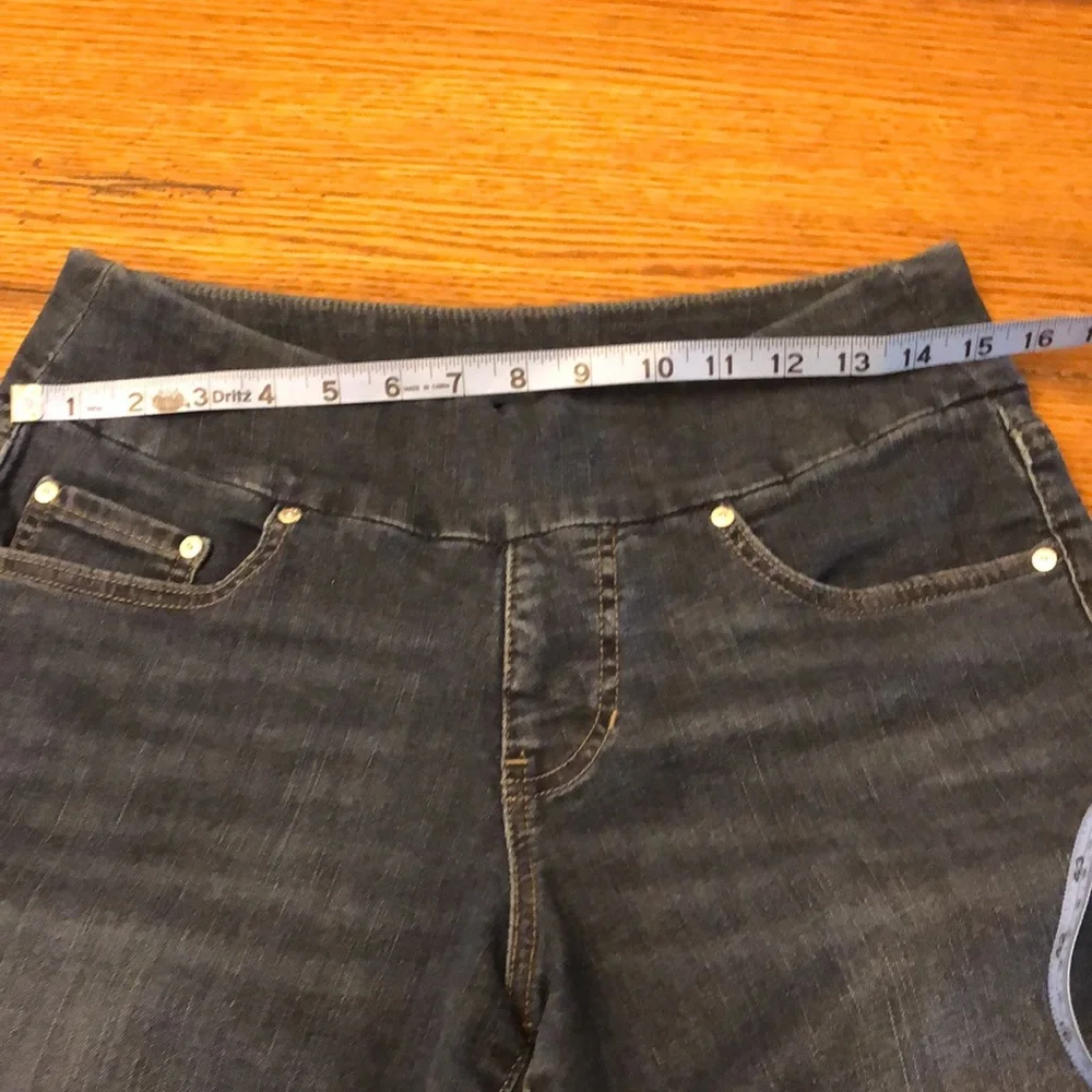 Jag Nora Skinny Jeans Size 8/31 pull up travel stretch casual comfortable - Picture 9 of 12